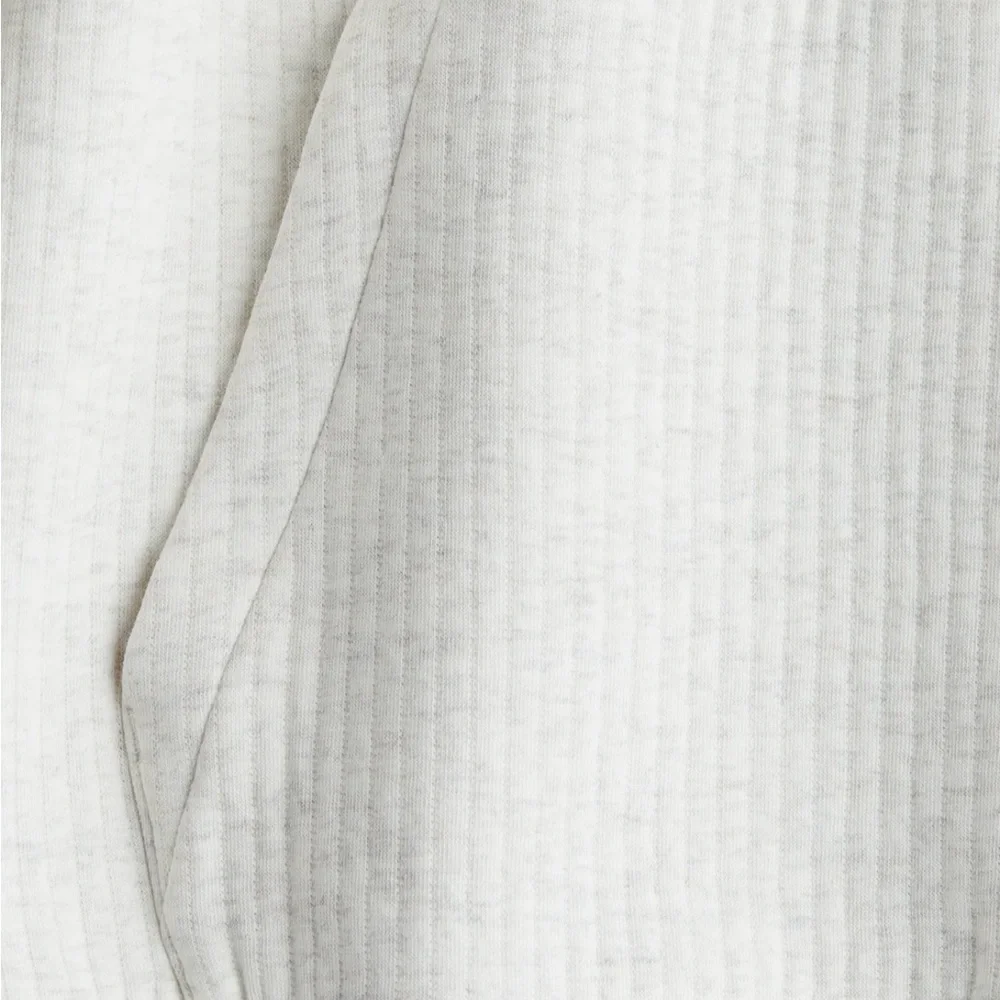 H&M Boys White Melange Ribbed Hoodie Cotton Sweatshirt Size 12/14 NWT - Picture 2 of 8